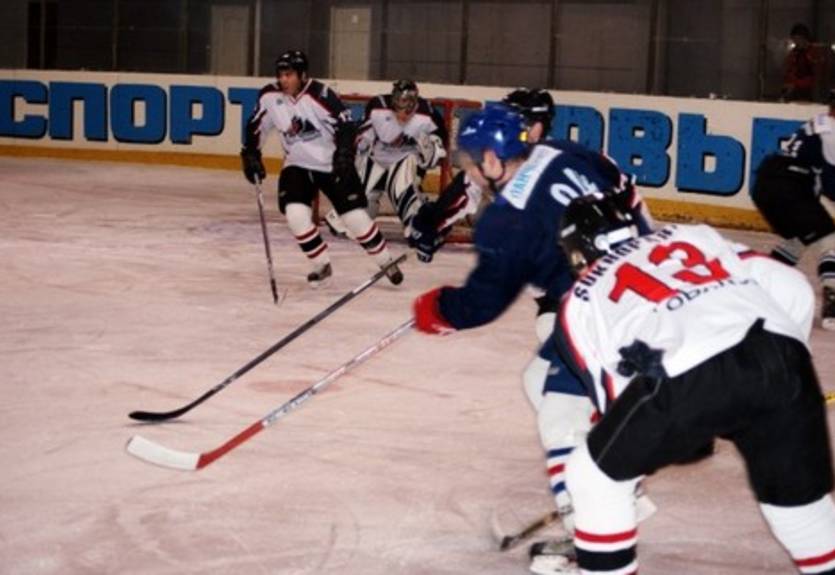 Чемпионат Украины: первая победа Воронов