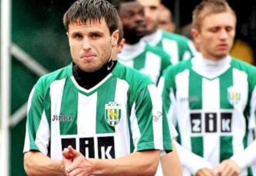 Карпаты выигрывают в Луганске