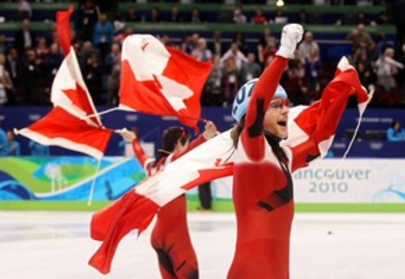 Шорт-трек. Канада выигрывает эстафету