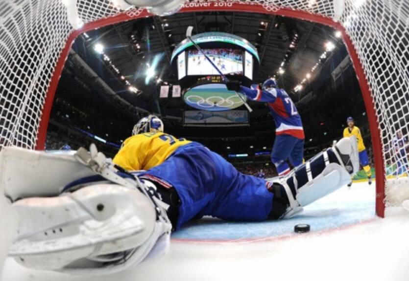 Хоккей. Словакия сенсационно обыграла Швецию