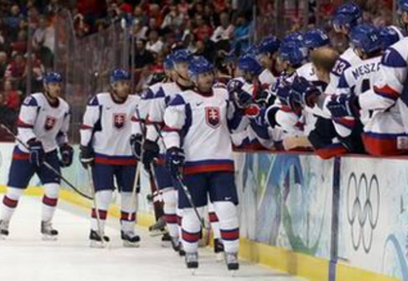 Хоккей. Словакия легко разбирается с Латвией