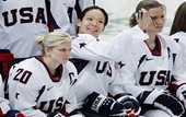 Хоккей. Американки громят Финляндию