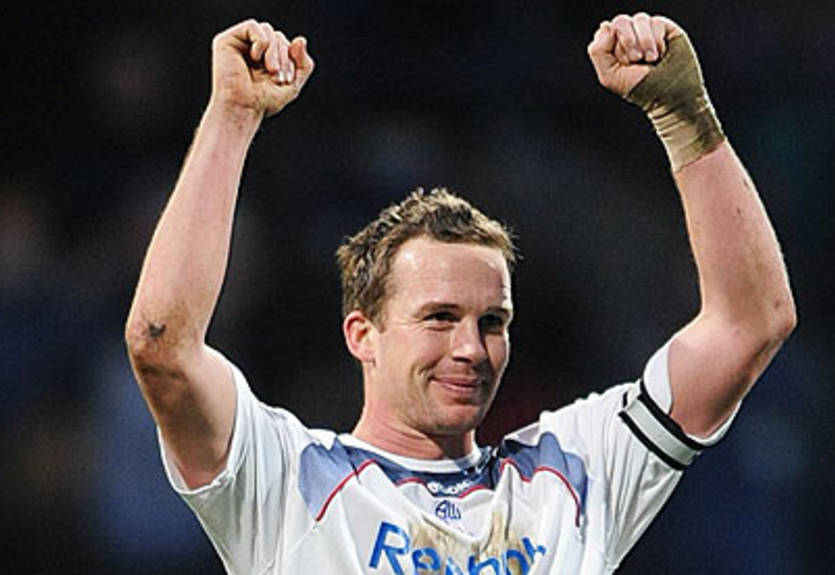 Игрок АПЛ "наехал" на симулянтов