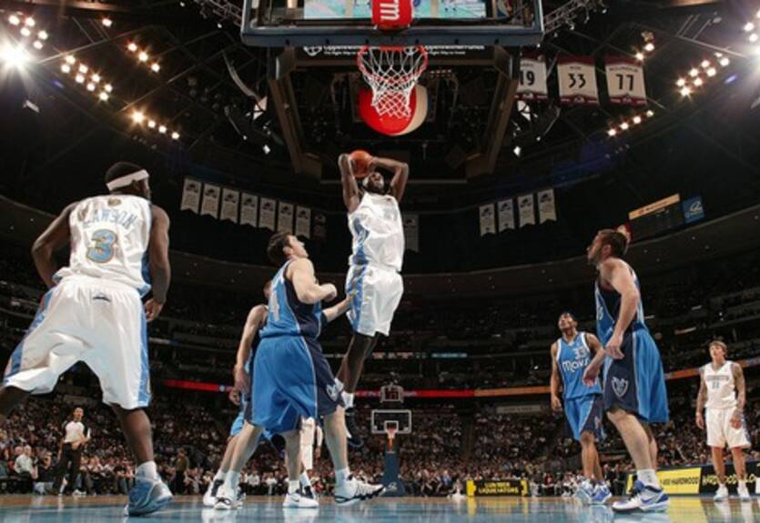 Овертайм в Нью-Йорке, погром в Денвере