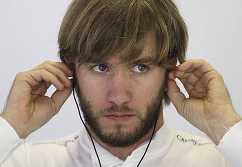 Хайдфельд остается без тестов нового болида