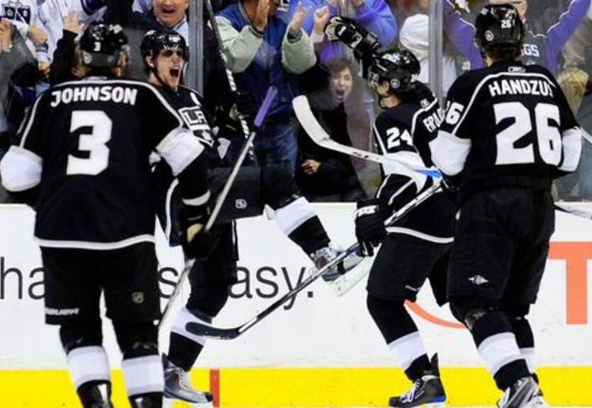 НХЛ. Камбек Лос-Анджелеса, падение Баффало