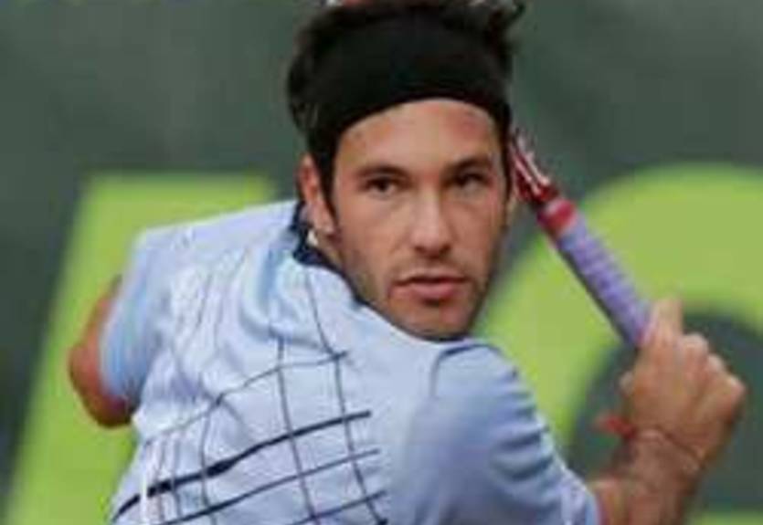 Акасусо снялся с турнира в Сантьяго