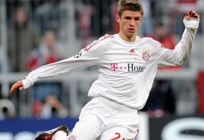 Бавария продлила игроков