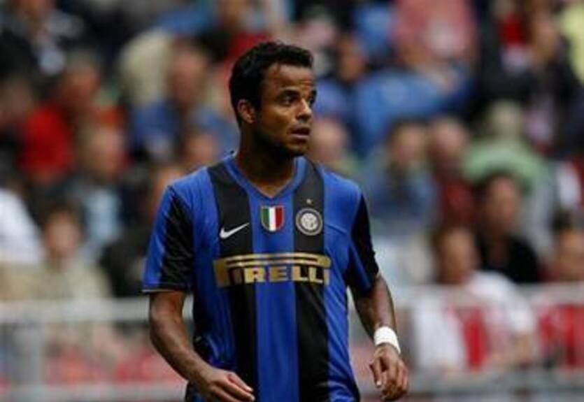 Милан арендовал Мансини