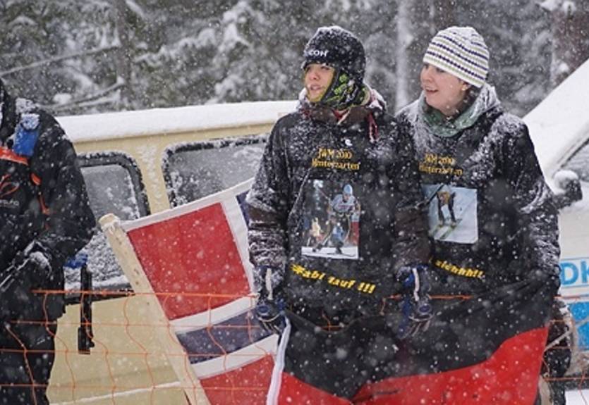 Германия вырывает победу на родной территории