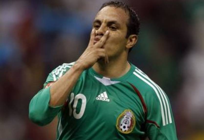 Форвард сборной Мексики запустит свою ТВ-программу