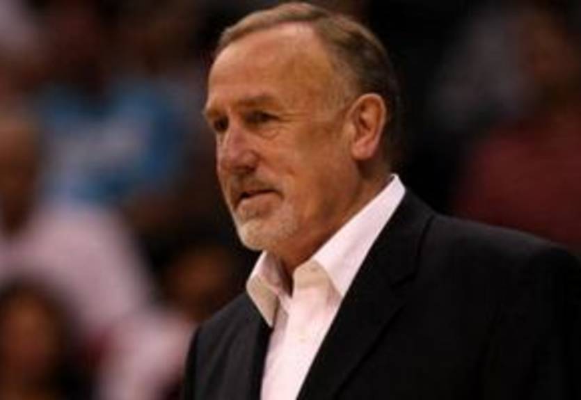 Контракт с Адельманом продлен