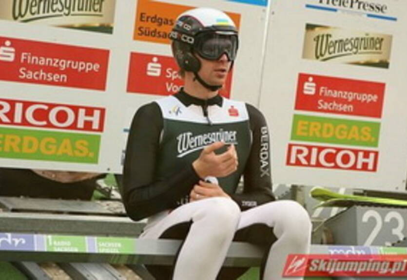 Прыжки с трамплина.  Шумбарец прошел квалификацию в Саппоро