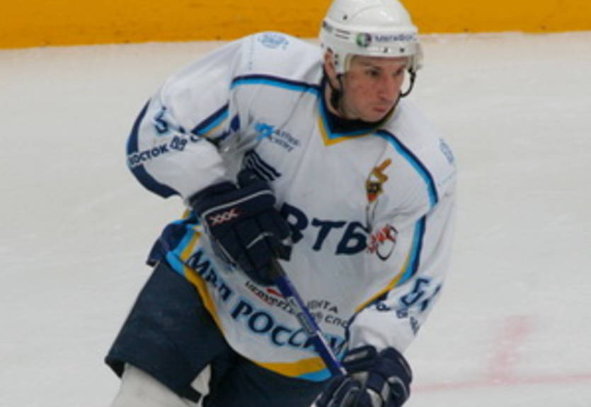 КХЛ. Трактор расторг контракт с нападающим