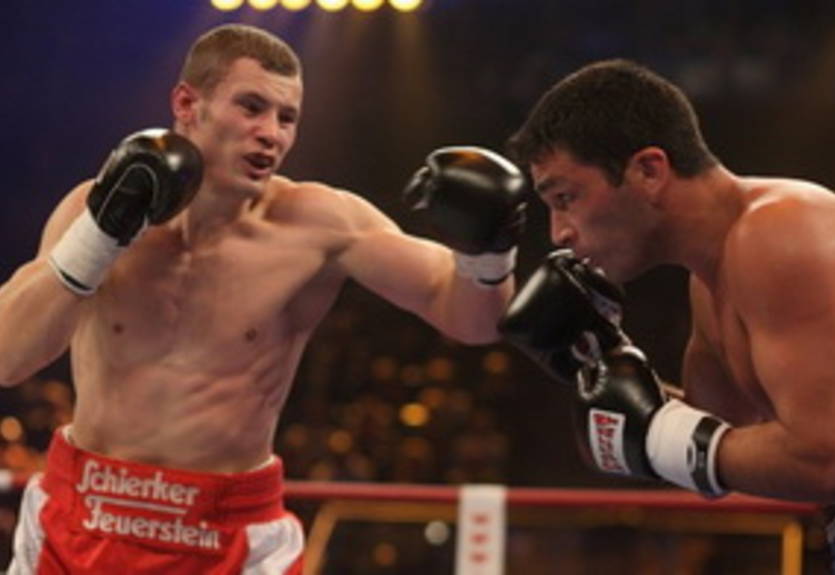 Штиглиц нокаутировал Акосту