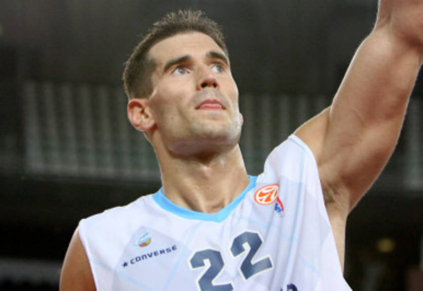 На Азовмаш подал в суд еще один баскетболист