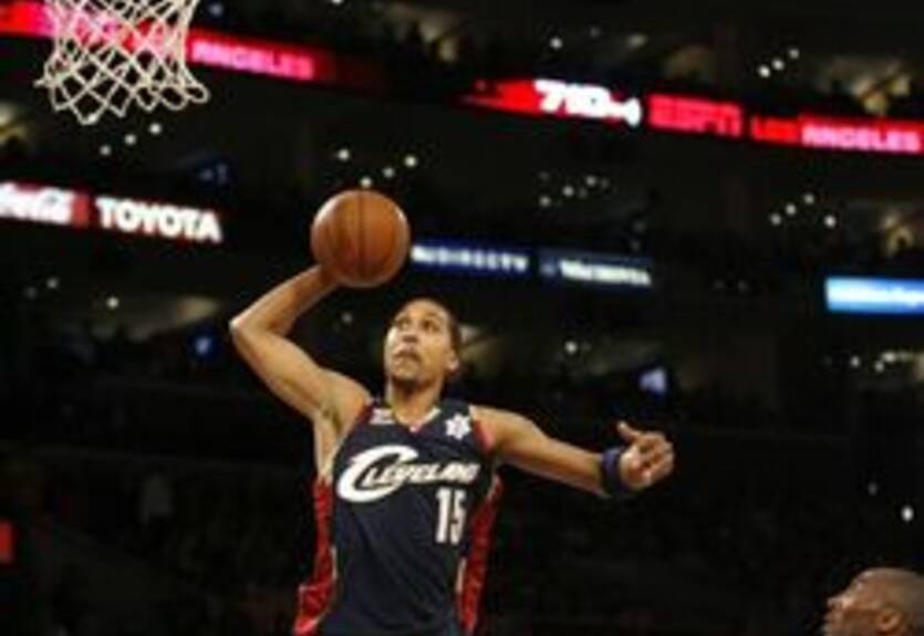 Форвард Кливленда выбыл на три недели