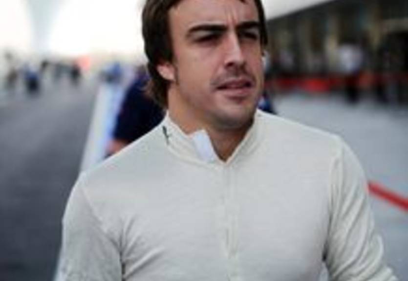 Феррари: "Алонсо должен работать на команду"