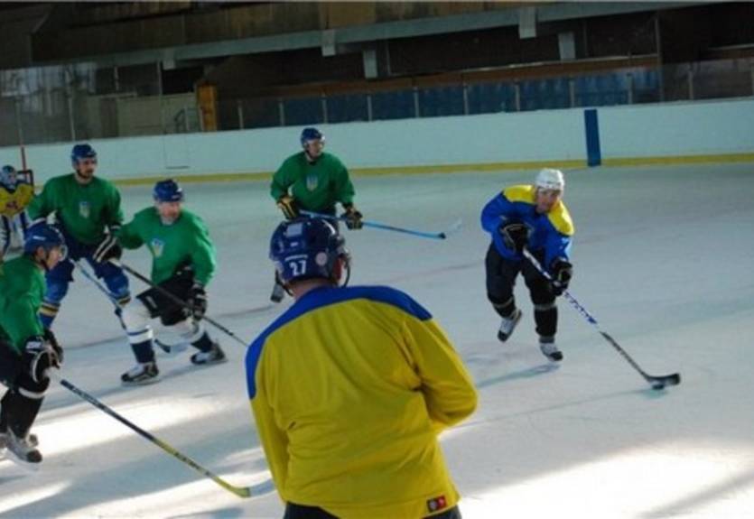 Степанищев будет руководить сборной в матчах с поляками