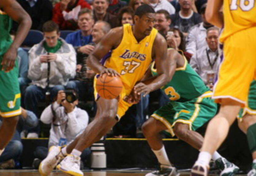 Два юбилея Рона Артеста