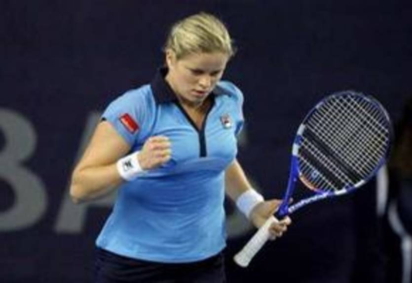 Клийстерс обыграла Уильямс в выставочном матче