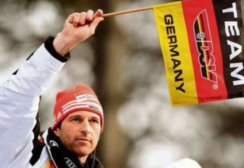 Прыжки с трамплина. Шустер: "Мы далеко от Шлиренцауэра и Амманна"