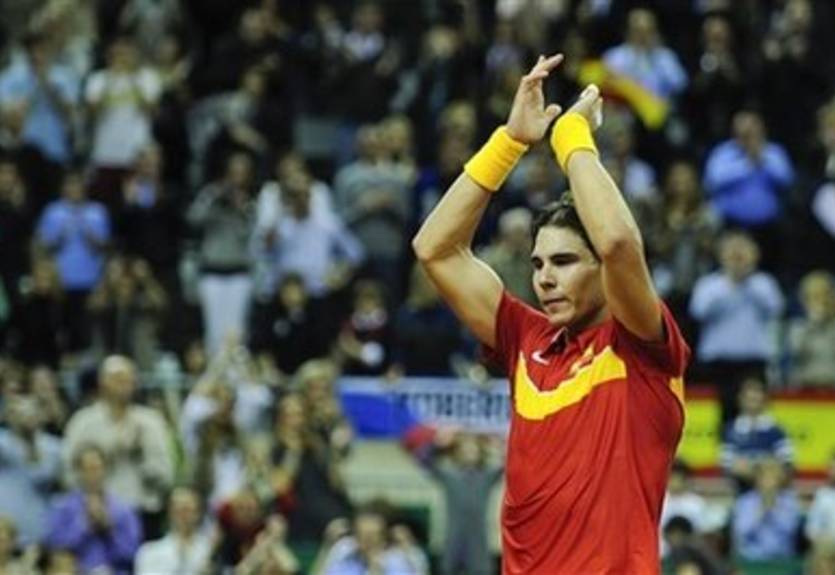 Надаль приносит своей команде очередное очко