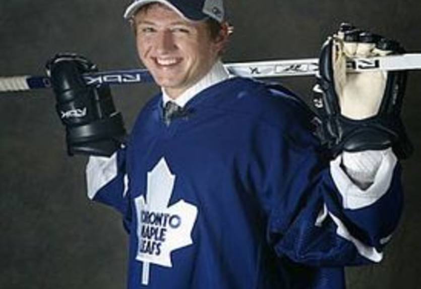 Каролина обменялась с Торонто