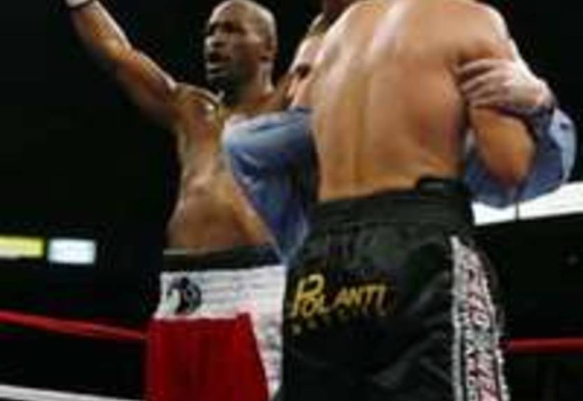 Хопкинс победил Орнеласа