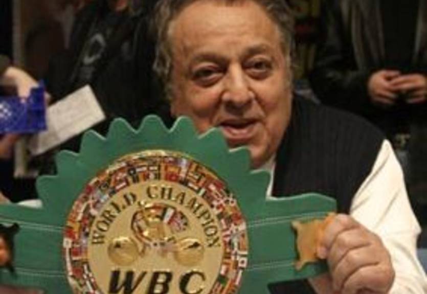 Сулейман хочет пригласить Кличко в Мексику