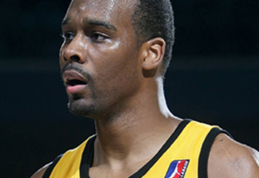 Голден Стейт все еще не могут заявить Хантера