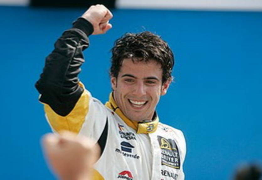 Ди Грасси может стать вторым пилотом Манор