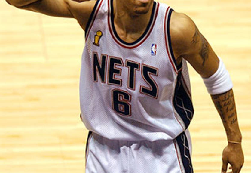 Бывший игрок Нью-Джерси обвиняет президента Нетс