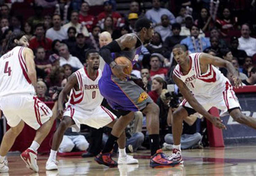 Финикс увозит викторию из Техаса, а Лейкерс наконец-то побеждают