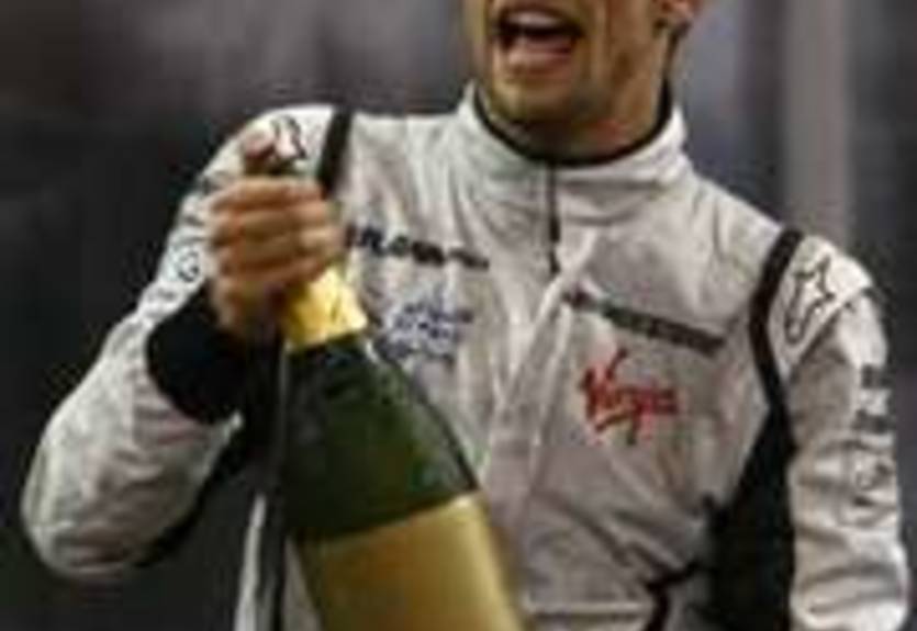 Баттон согласовал условия контракта с Макларен