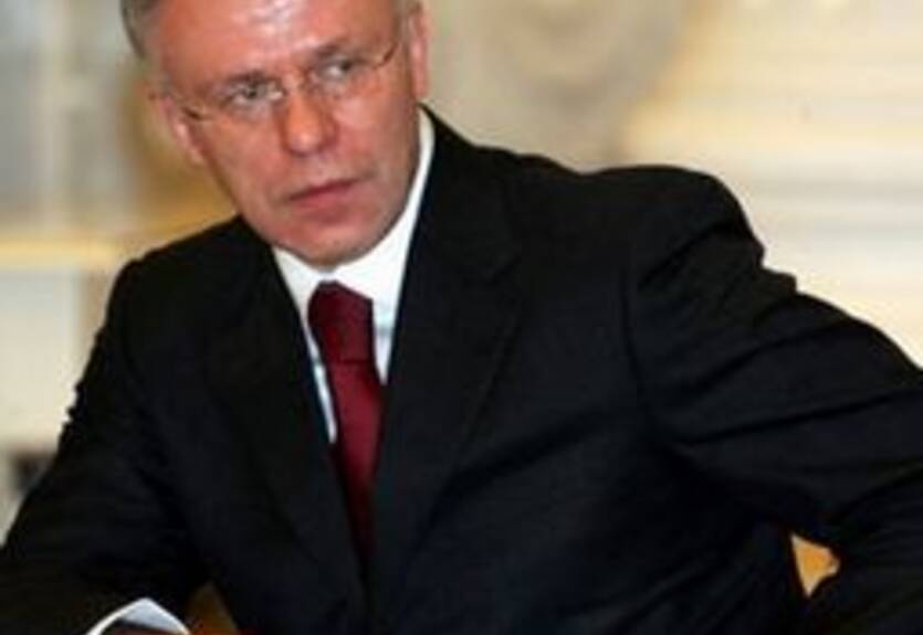 Фетисов: "Пока мы не станем сильными, с нами никто считаться не будет"