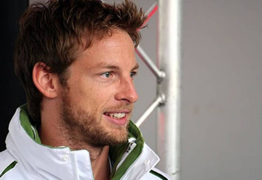 Менеджер: "У Баттона не заоблачные запросы"