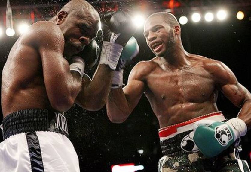 Доусон отправляет Джонсона на пенсию