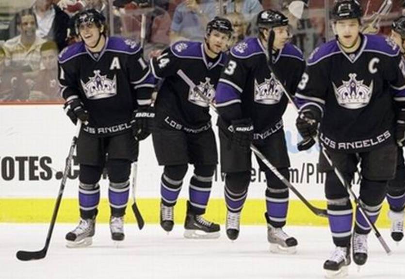 Детройт и Сан-Хосе разочаровали, а Короли побили Пингвинов