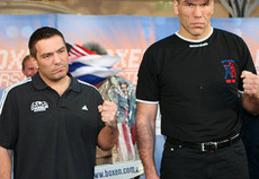 Тренер Валуева: "Хэй не устоит на ногах"