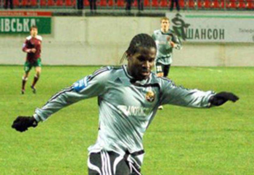 Запорожский Металлург побеждает дома