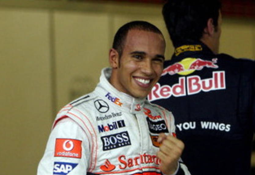 Хэмилтон: "Выступать в Абу-Даби - настоящее удовольствие"