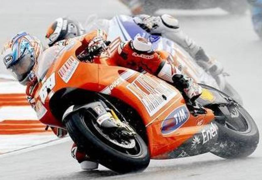 Moto GP. Ники Хэйден прокомментировал вчерашнюю гонку