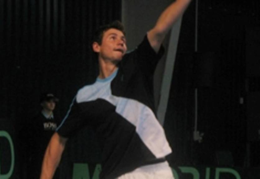 Бубка покидает Монс