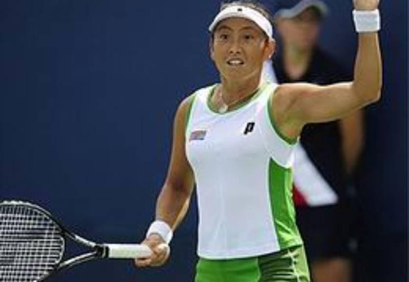 Сугияма покидает большой теннис