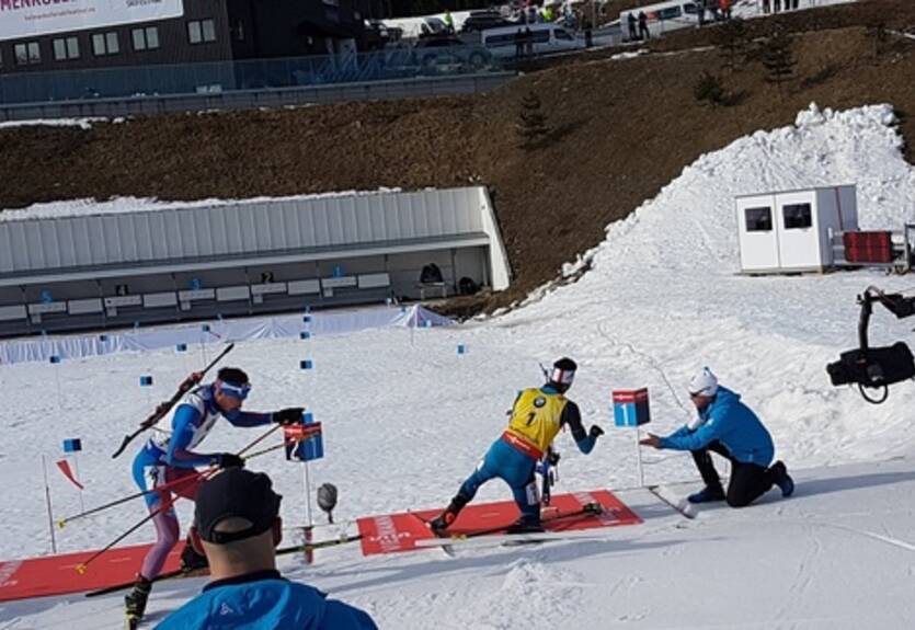 Мартен Фуркад отправился на дистанцию, забыв патроны на старте