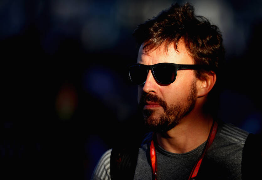 Алонсо намекнул, что может покинуть Макларен по ходу сезона Алонсо намекнул, что может покинуть Макларен по ходу сезона