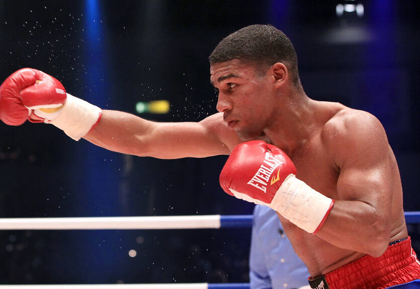 Гамбоа может провести бой против Велеса