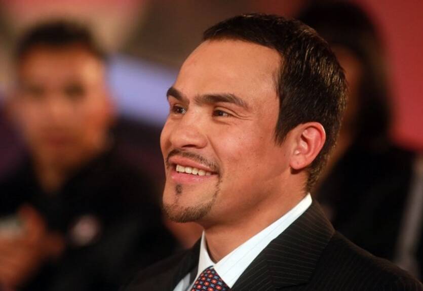 Хуан Мануэль Маркес подал в суд на банк, обвиняя в краже