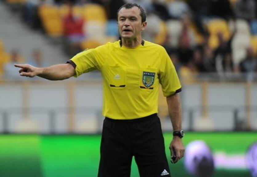 Динамо - Шахтер: стал известен арбитр матча Динамо - Шахтер: стал известен арбитр матча